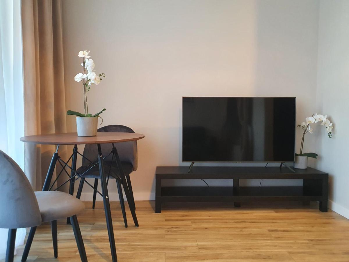 Apartamenty Ceglana Park -Parking W Hali Garazowej- Piekne Nowe Osiedle 卡托维兹 外观 照片