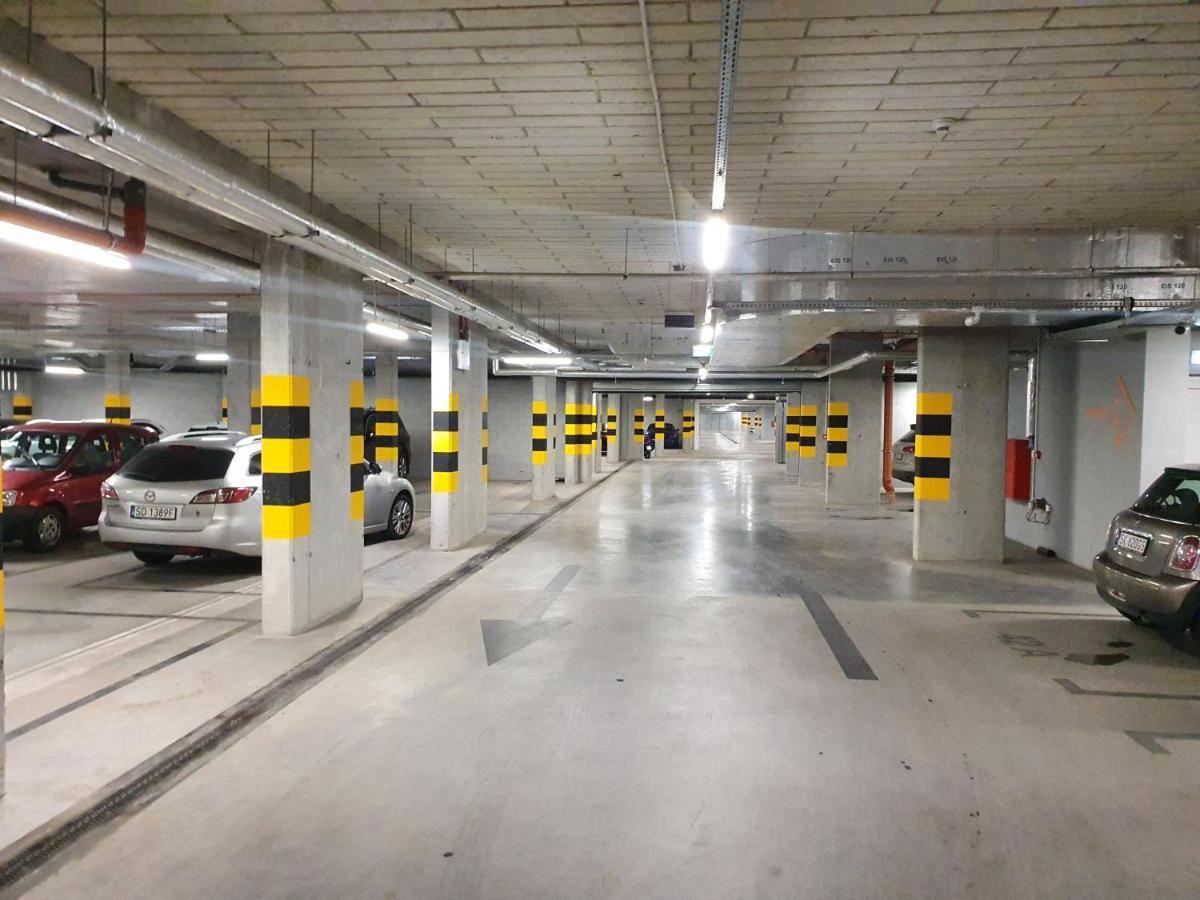 Apartamenty Ceglana Park -Parking W Hali Garazowej- Piekne Nowe Osiedle 卡托维兹 外观 照片