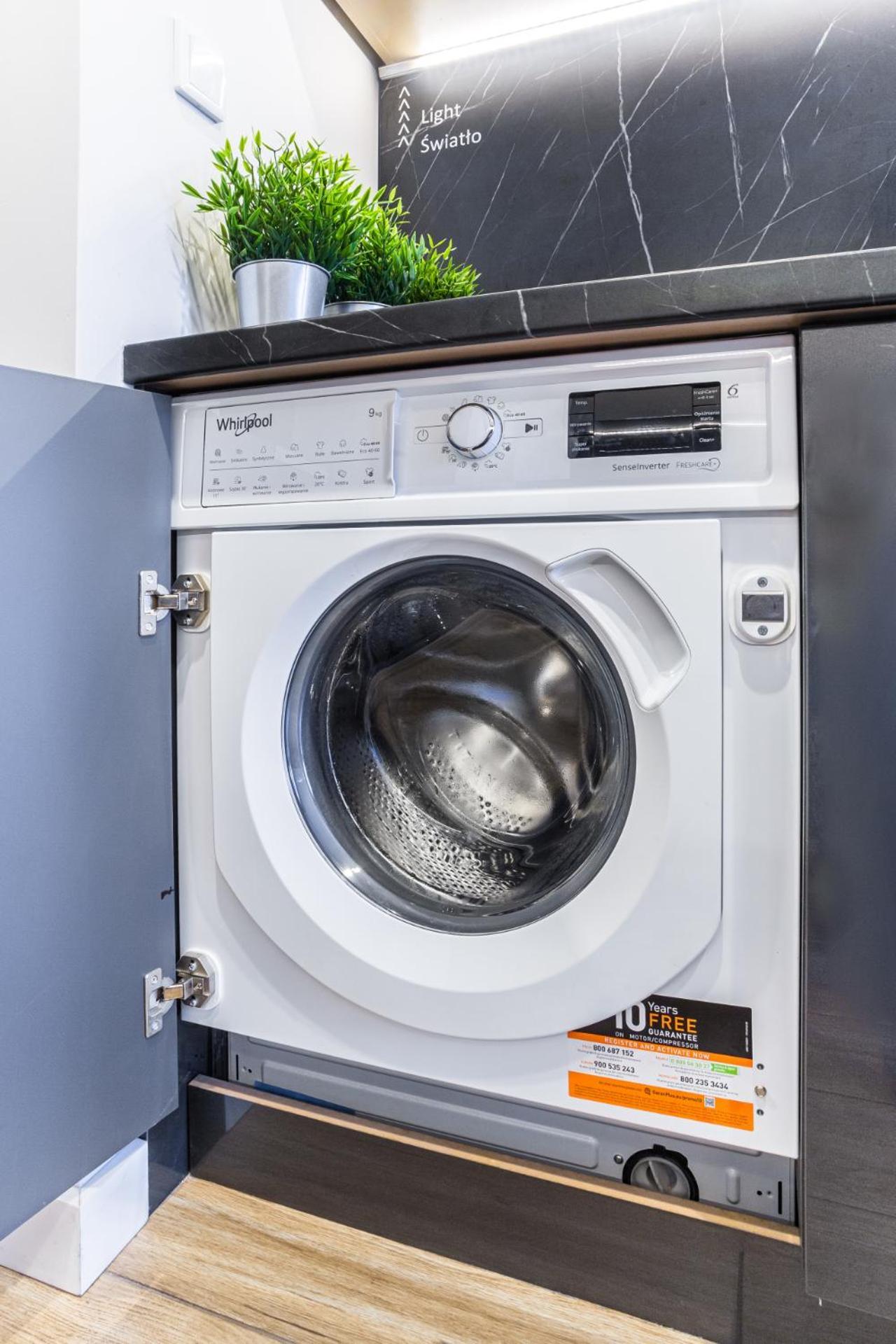 Apartamenty Ceglana Park -Parking W Hali Garazowej- Piekne Nowe Osiedle 卡托维兹 外观 照片